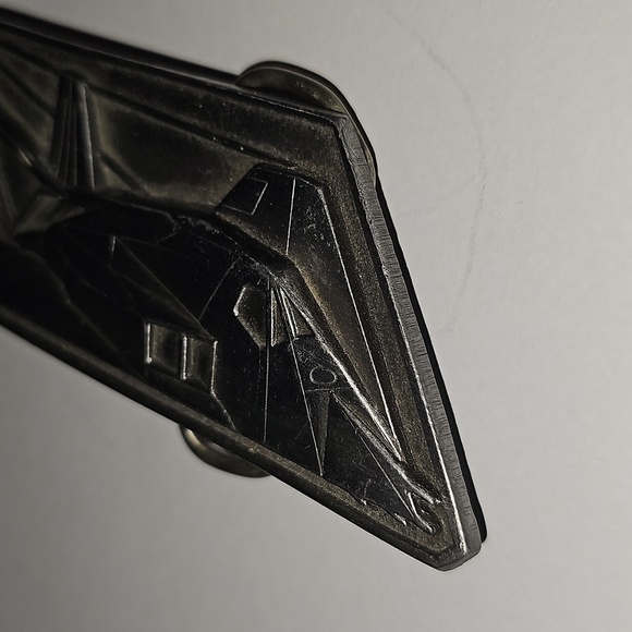 LOCKHEEDMARTIN SKUNK WORKSF-117A STEALTHFIGHTER BELT BUCKLE - Picture 2 of 11